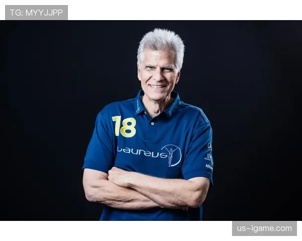 马克·施皮茨七项世界纪录震撼泳坛，传奇成就至今无人能及