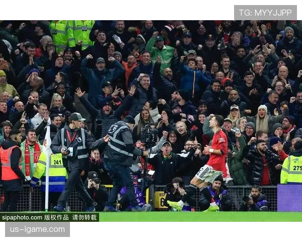 斯卡洛尼革新阵型战术,球队表现焕然一新 斯卡洛尼革新阵型战术,球队表现焕然一新