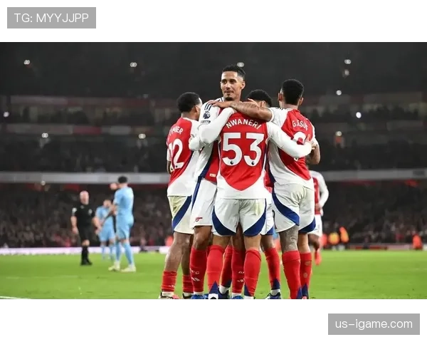 英超争冠悬念再起：多队混战格局加剧，冠军归属扑朔迷离